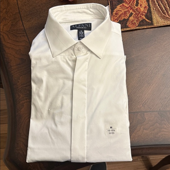 Alfani White Dress Shirt size M NWT Damaged - Picture 1 of 3